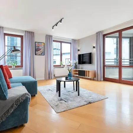 Oomph Mint Harmony & Vibrant Accents Lejlighed *