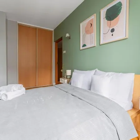Oomph Mint Harmony & Vibrant Accents Apartament Warszawa