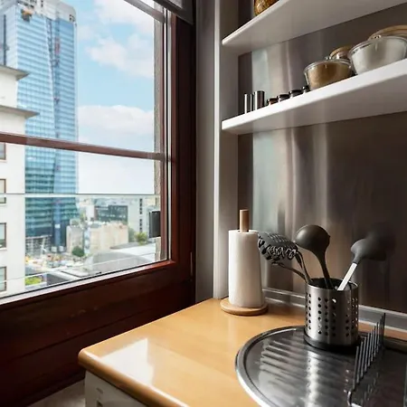 Oomph Mint Harmony & Vibrant Accents Apartament