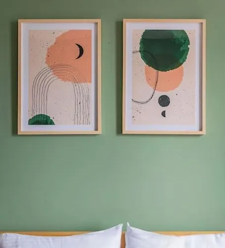 Oomph Mint Harmony & Vibrant Accents Apartament Warszawa