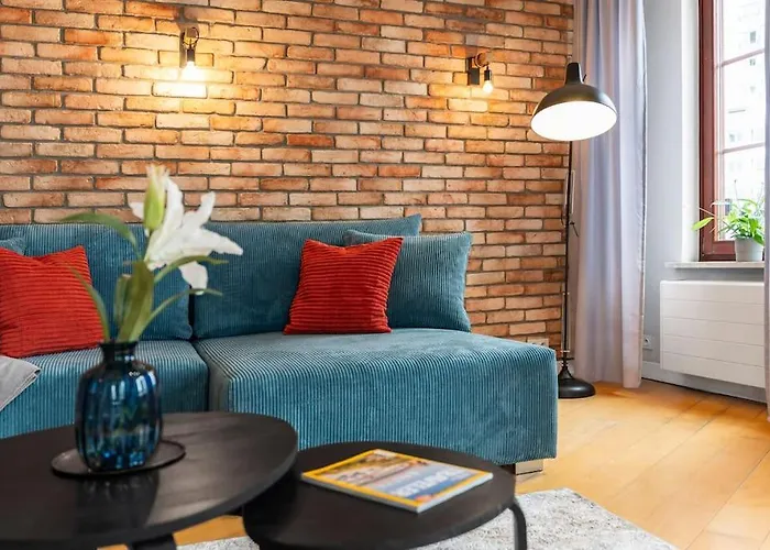 Apartament Oomph Mint Harmony & Vibrant Accents